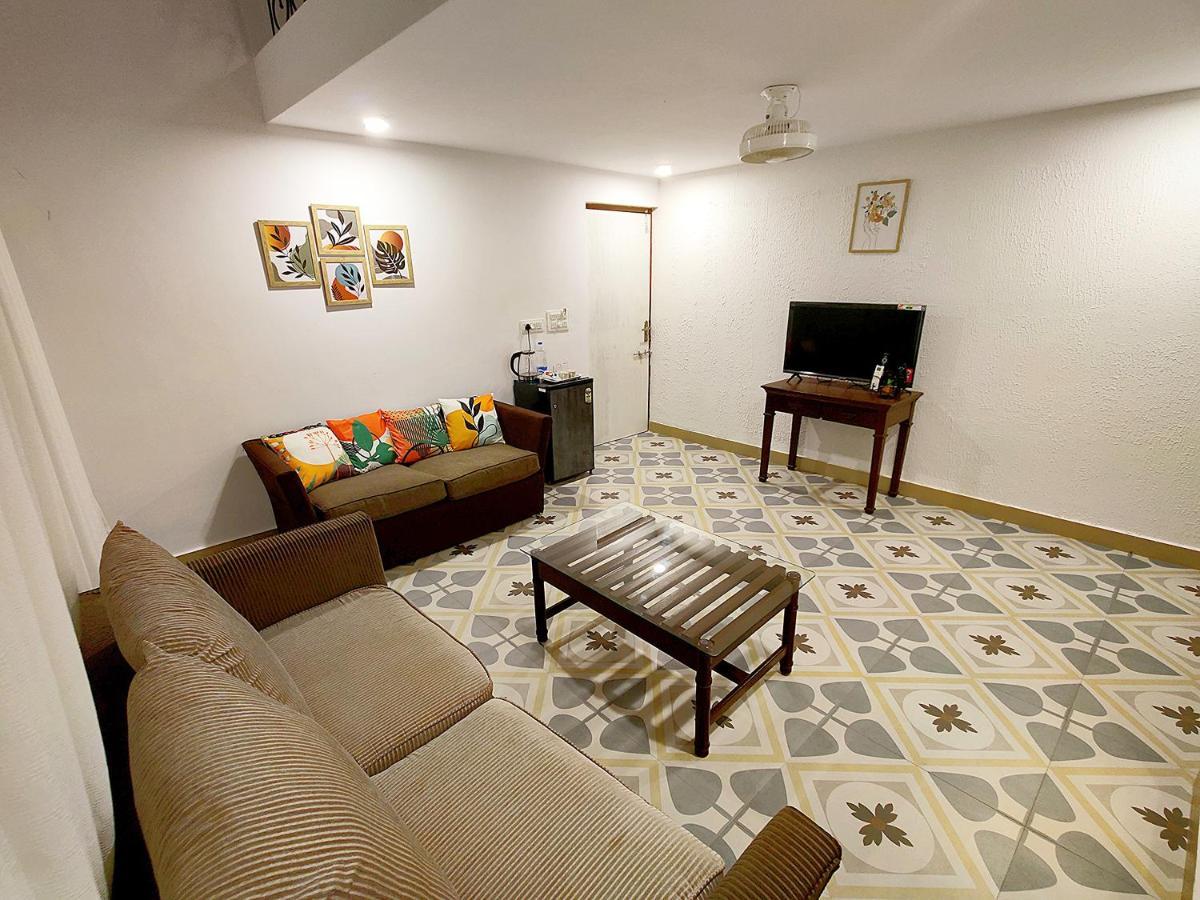 Wtf My House Hotel Baga Exterior foto