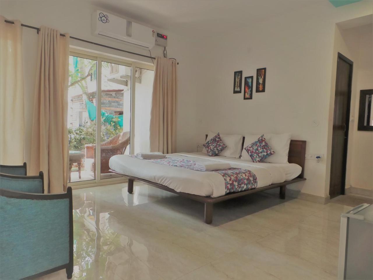 Wtf My House Hotel Baga Exterior foto