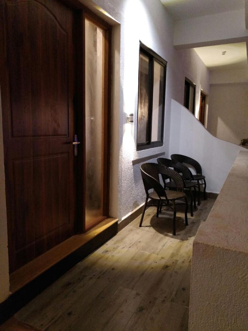 Wtf My House Hotel Baga Exterior foto